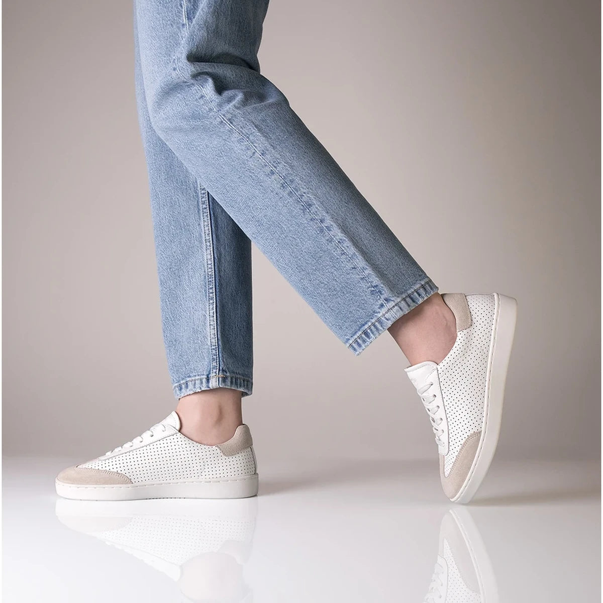 Anna Kern Suny Damen Low-Top Sneakers 7020 von Werner Kern Tanzschuhe GmbH – Dance Sneakers – Bild 