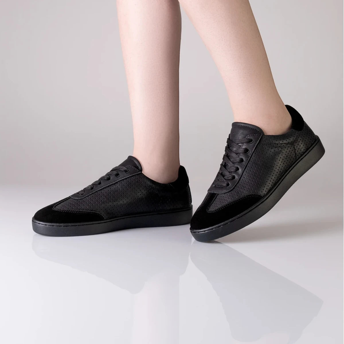 Anna Kern Suny Damen Low-Top Sneakers 7030 von Werner Kern Tanzschuhe GmbH – Dance Sneakers – Bild 