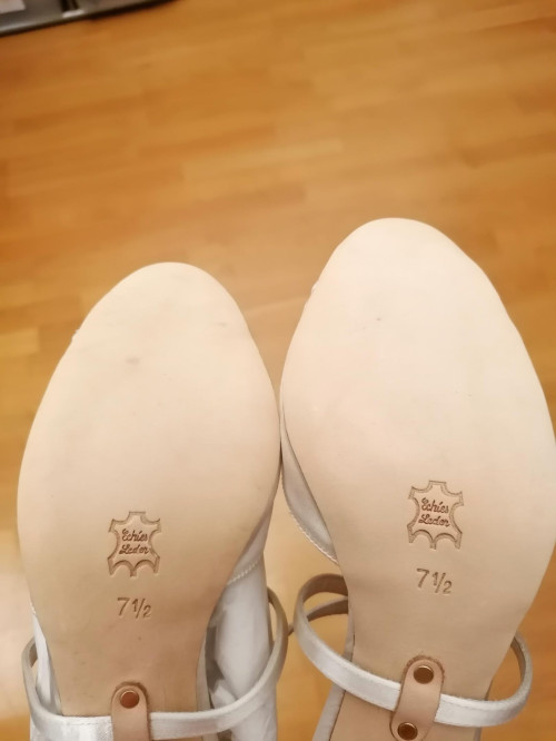 Werner Kern Sapatos de Noiva Francis - Cetim Branco - 6,5 cm - Sola de Couro [UK 7,5 - B-Ware]