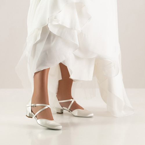 Werner Kern Women´s dance shoes Felice 3,4 - White Satin