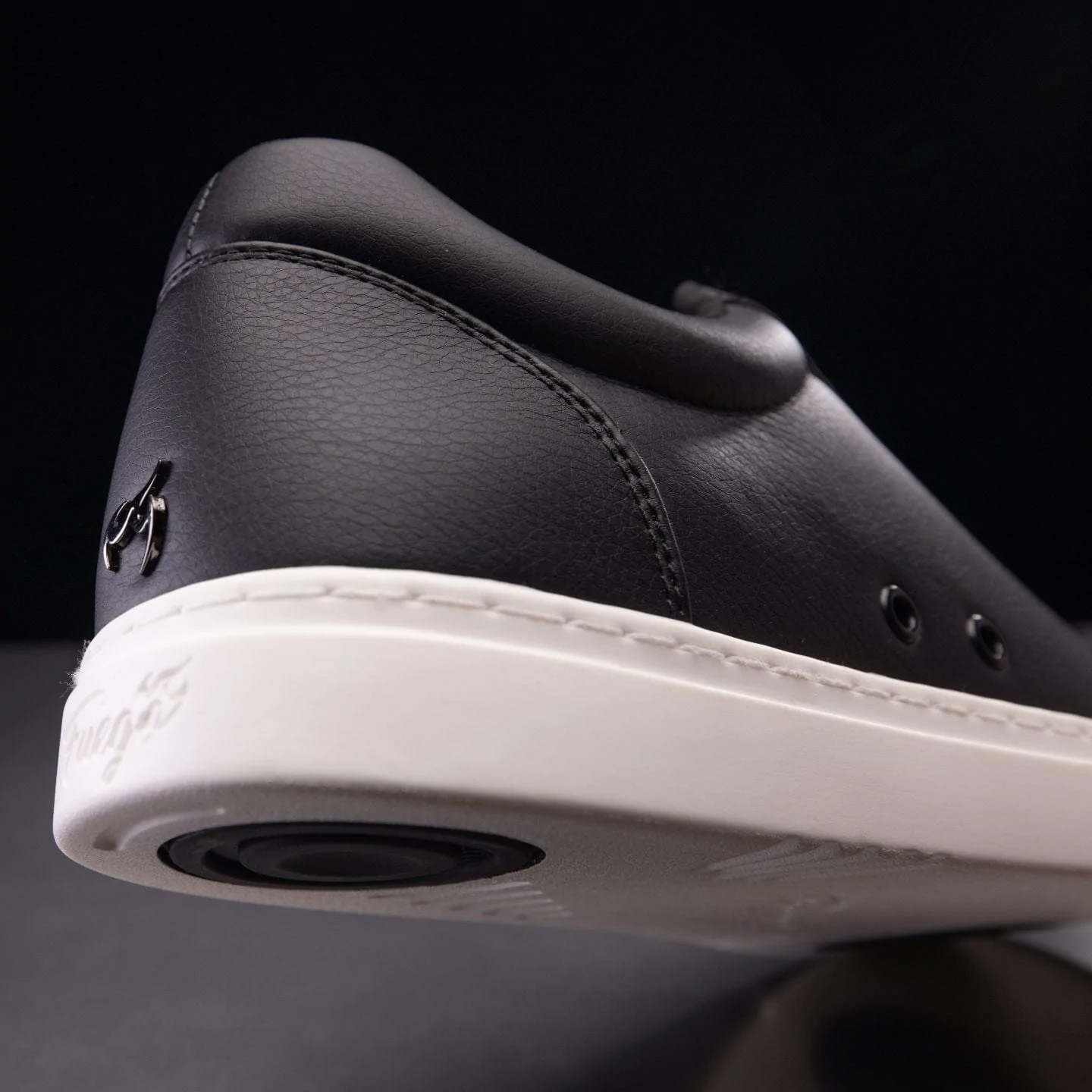 Fuego Unisex Low Top Dance Sneakers Black